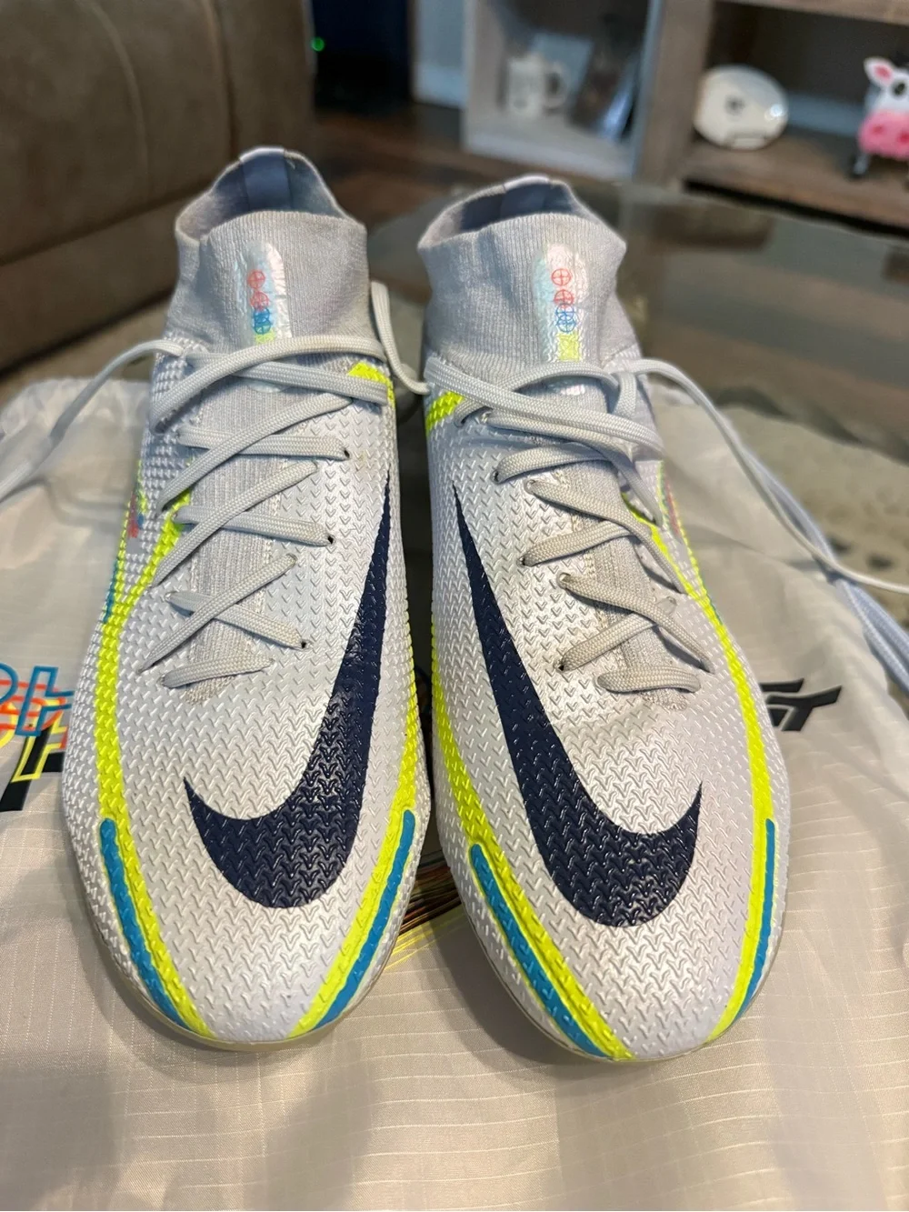 Nike Phantom GT2 Elite DF FG Soccer Cleats
